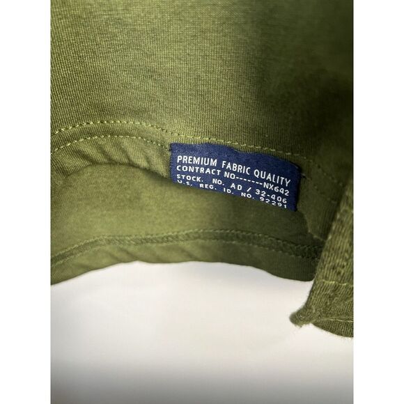 Bleecker Mercer Adult Large Green Short Sleeve Shredded Shirt Crewneck Zipper - Picture 3 of 13